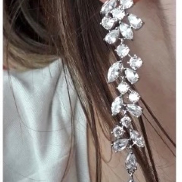 Crystal Bridal Earrings Leaf Earrings Swarovski - Picture 4 of 4